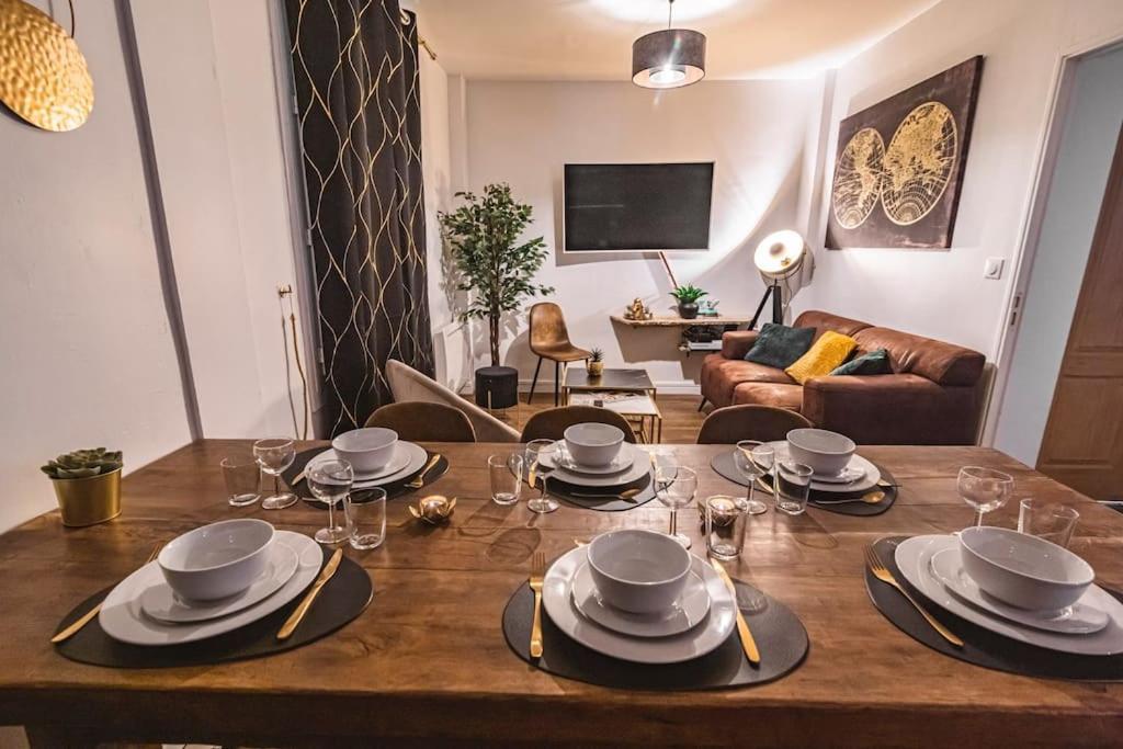 Ferienwohnung La "Taniere" Pour 6 Personnes Isles-sur-Suippe Exterior foto